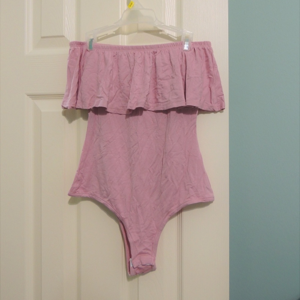 Off The Shoulder Short Sleeve Bodysuit